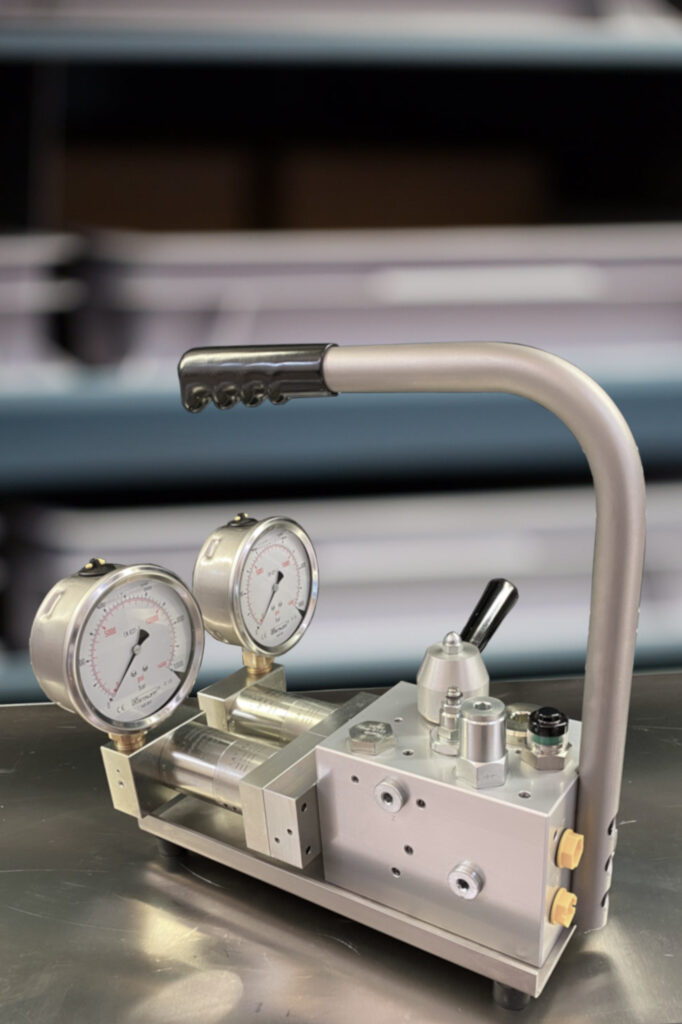M-HC7-DA - miniBOOSTER Hydraulics A/S M-HC7-DA - miniBOOSTER Hydraulics A/S